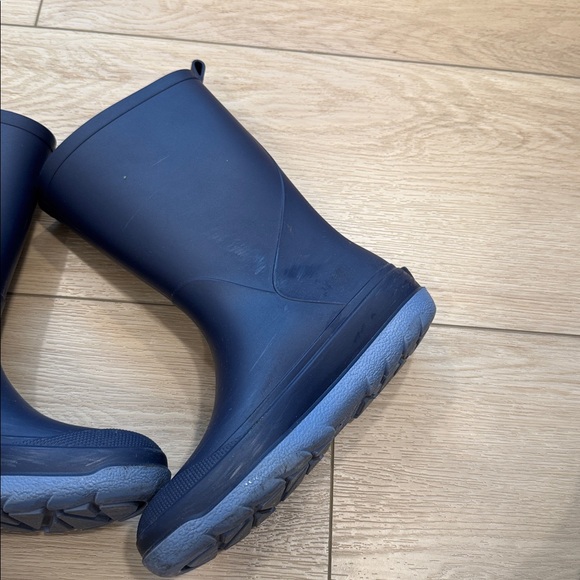 Boys Cat & Jack Rain boots. Used. Size 2Y. Color Blue. - Picture 10 of 10